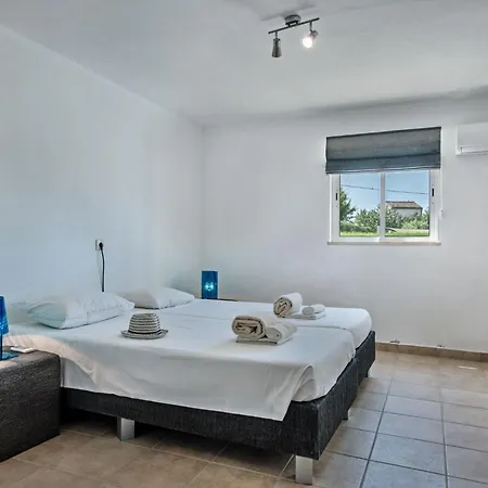 Villa Carmen By Interhome Terras Novas